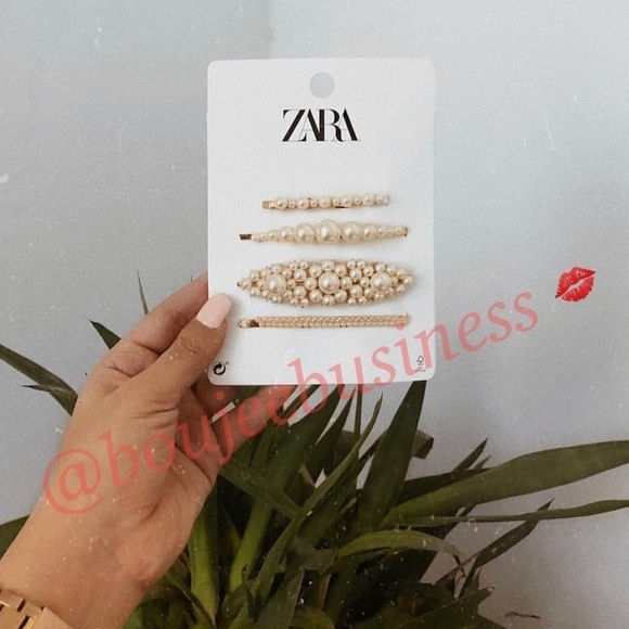 Zara Accessories - ZARA Pack of Faux Pearl Hair Clips